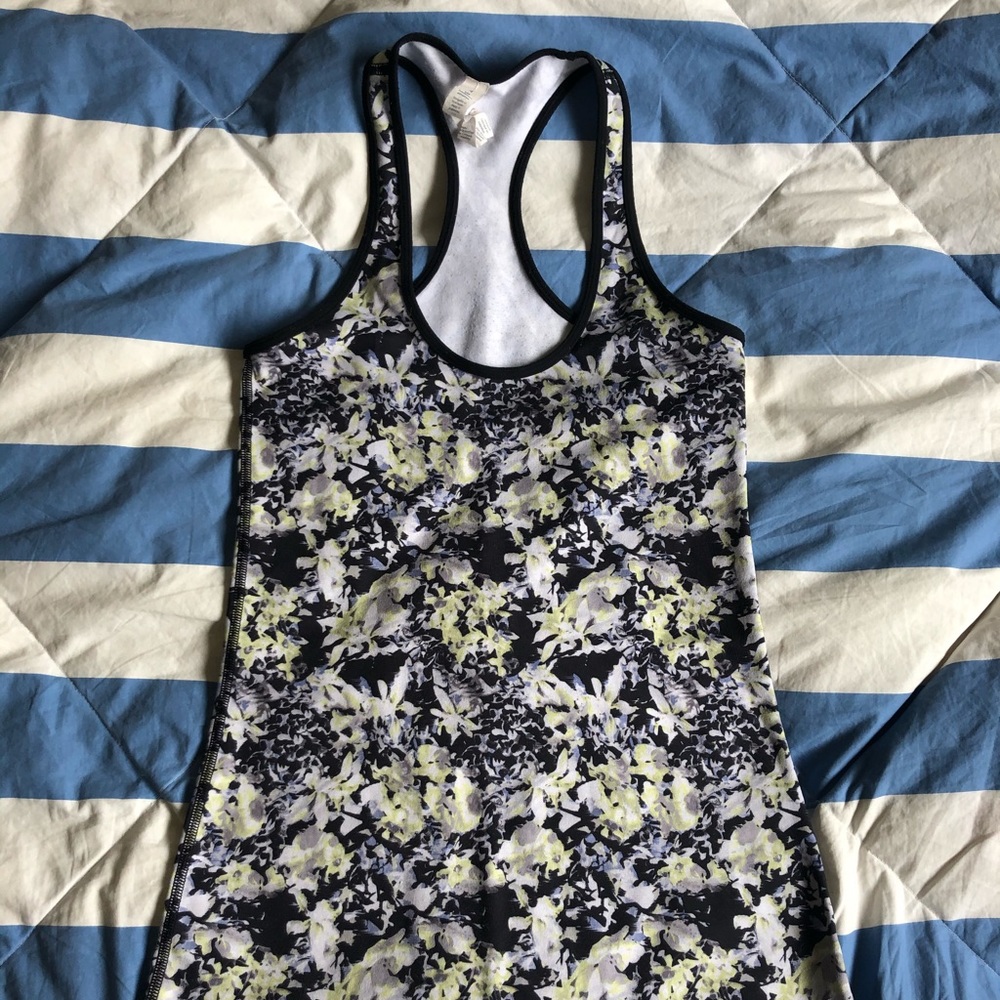 Lululemon Tank